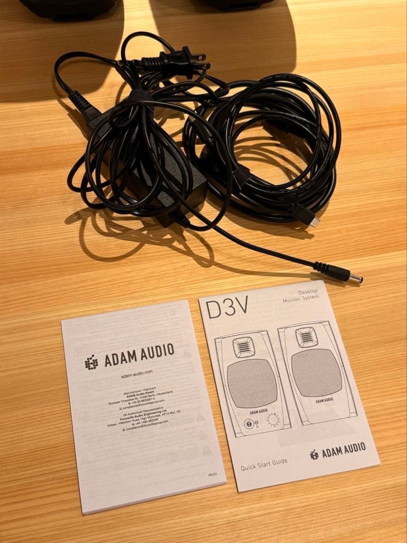 ADAM Audio D3V デスクトップモニタースピーカー ペア（美品）