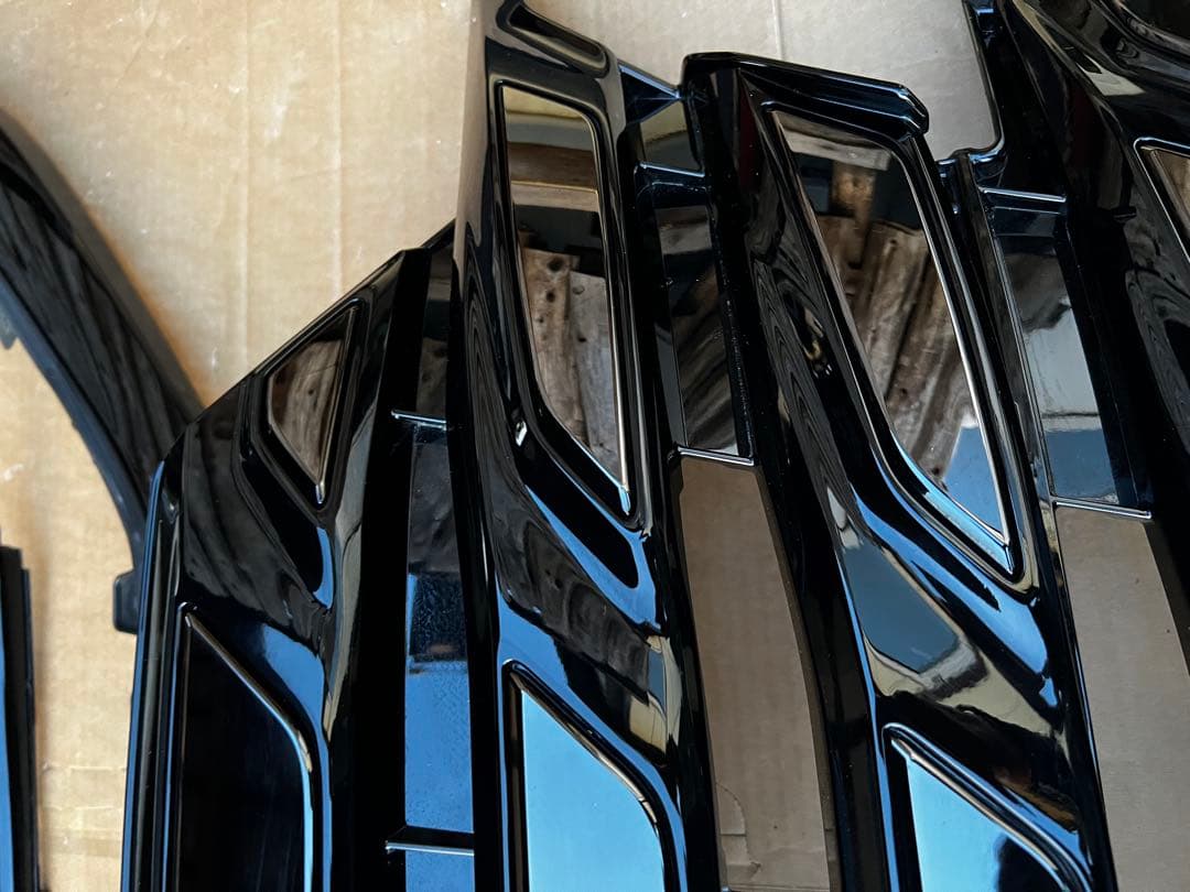 40 ヴェルファイア　純正　グリル　フロント