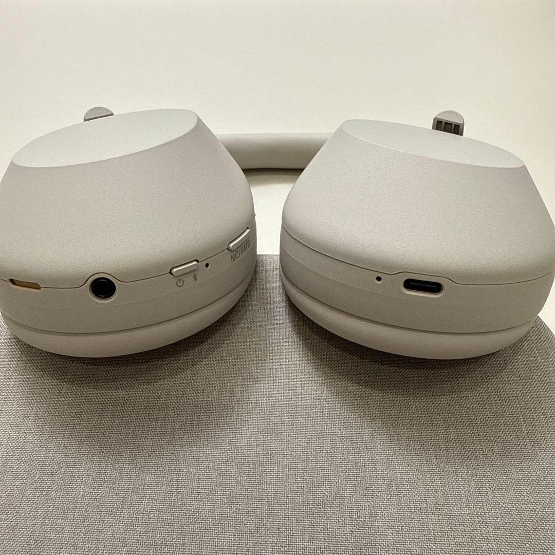 SONY ワイヤレスヘッドホンWH1000XM5 グレー