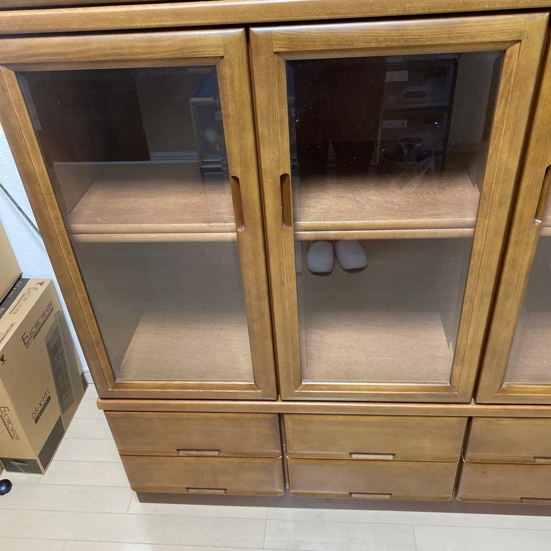 カリモク　ガラス扉付き本棚　食器棚