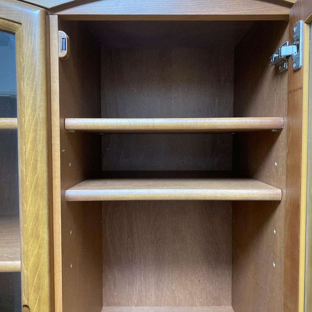 カリモク　ガラス扉付き本棚　食器棚