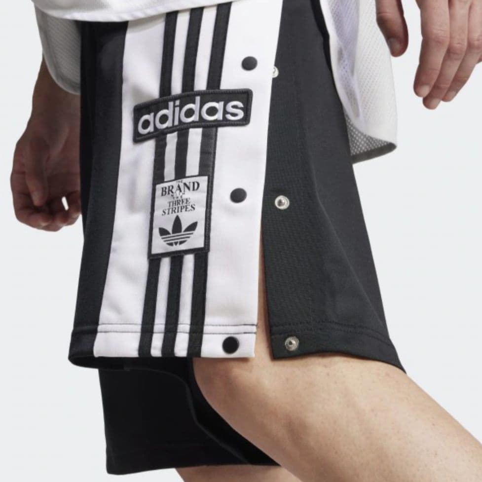 М】アディダス シーズン 2 メガブレイク ハーフパンツ ブラック ✨新品✨