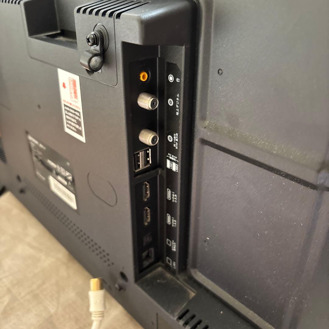 24インチ液晶テレビ