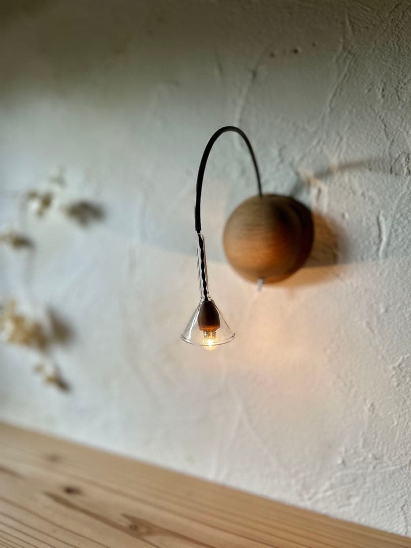 ろくまるすけ　丸いオークのランプ