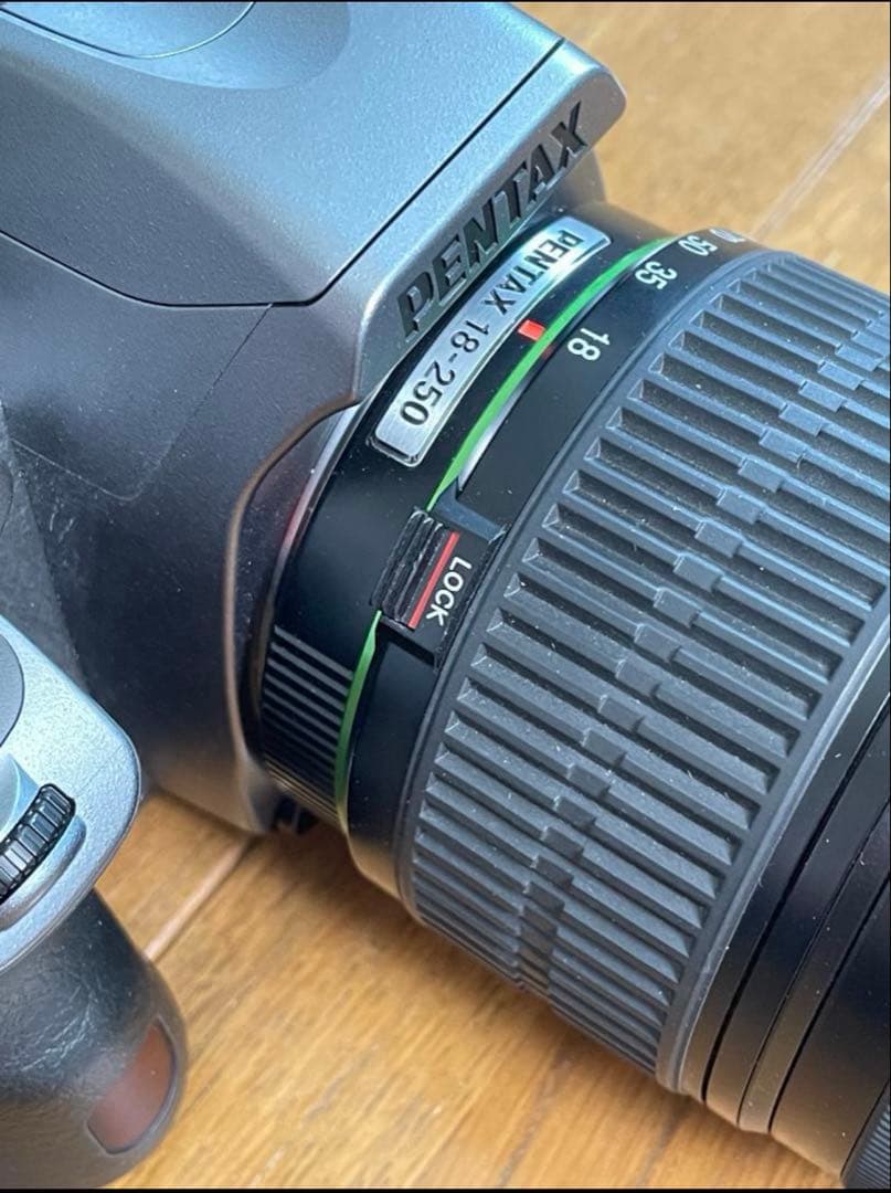 K-70 ボディ+18-250mm レンズ ストロボ付き