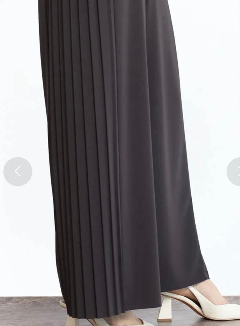 新品　fennel サイドプリーツワイドパンツ 定価¥1万7900円　ヤマダヤ