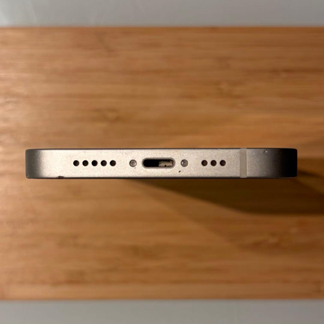 美品 Apple iPhone13 ホワイト スターライト 本体