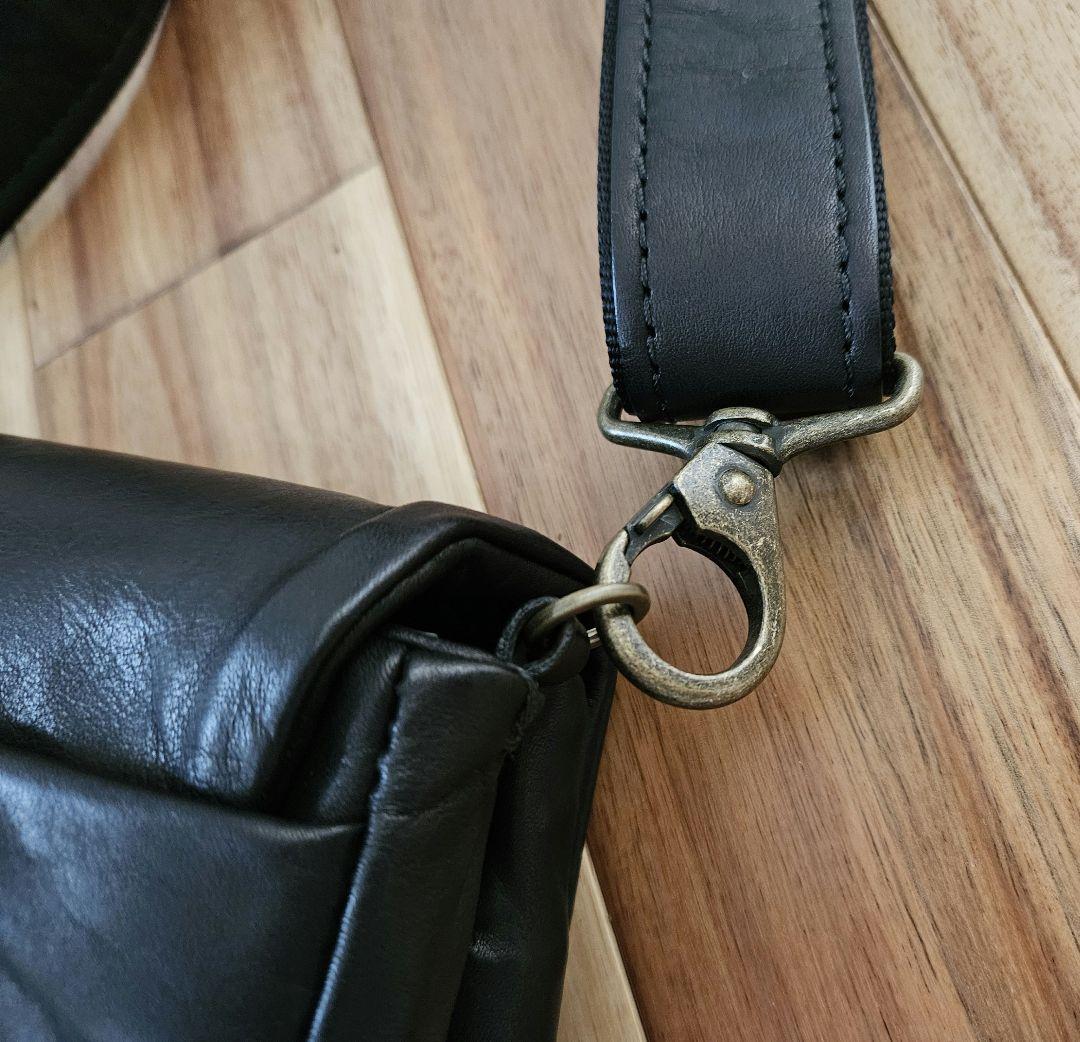 ebagos エバゴス 牛ソフト ショルダー バッグ　紅籐　レザーバッグ