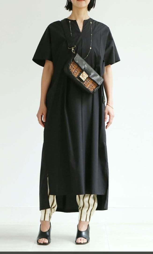 ebagos エバゴス 牛ソフト ショルダー バッグ　紅籐　レザーバッグ