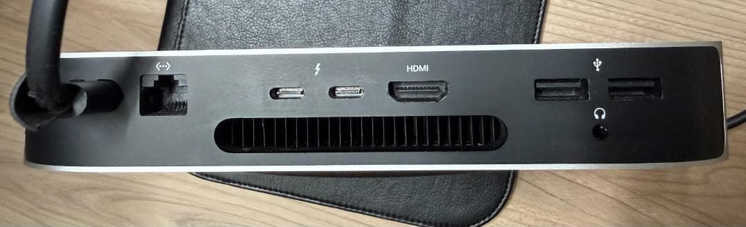 カ*リ様 【特典付き美品】Apple Mac mini 2023 M2 8GB