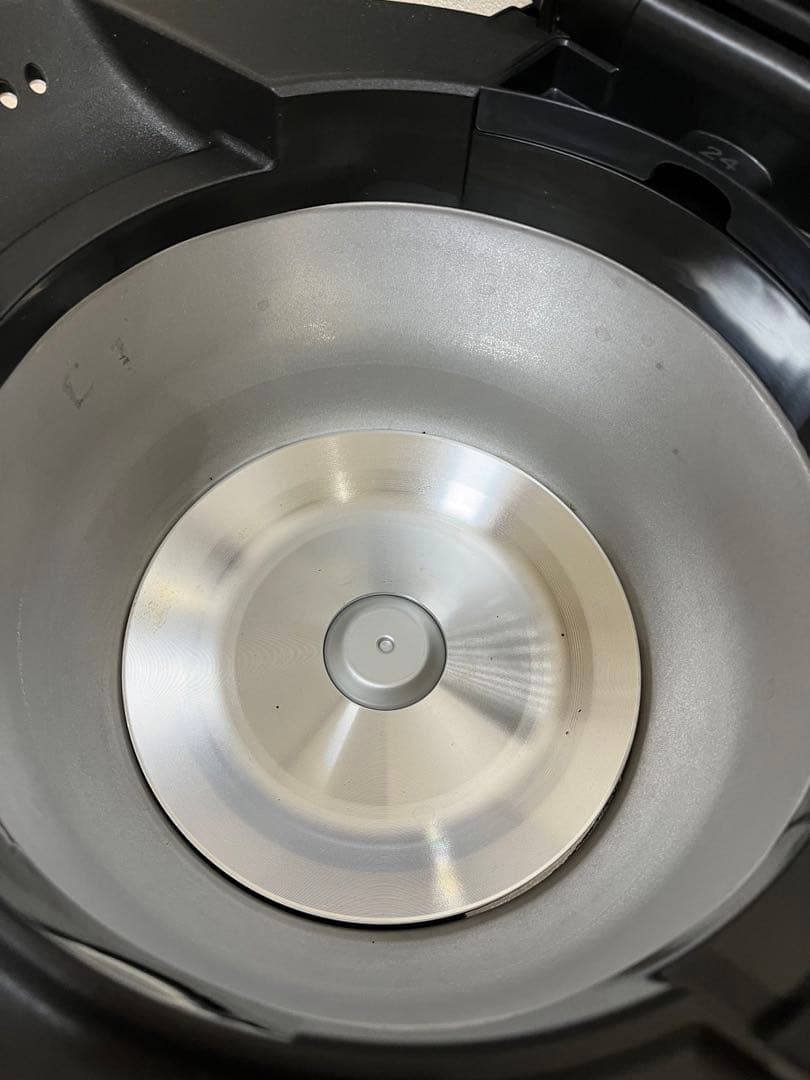 シャープ ヘルシオ ホットクック 2~6人用 ホワイト KN-HW24E-W