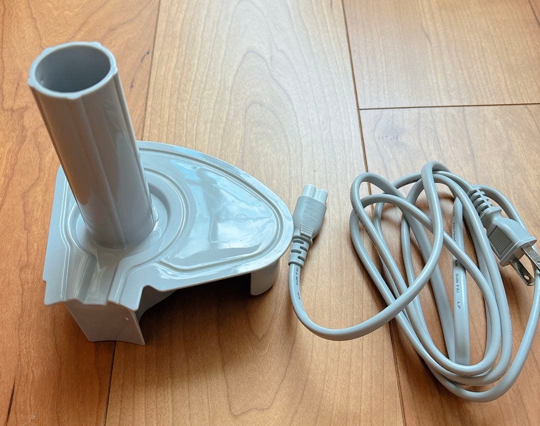 2024年購入　cado 加湿器 STEM 630i ホワイト