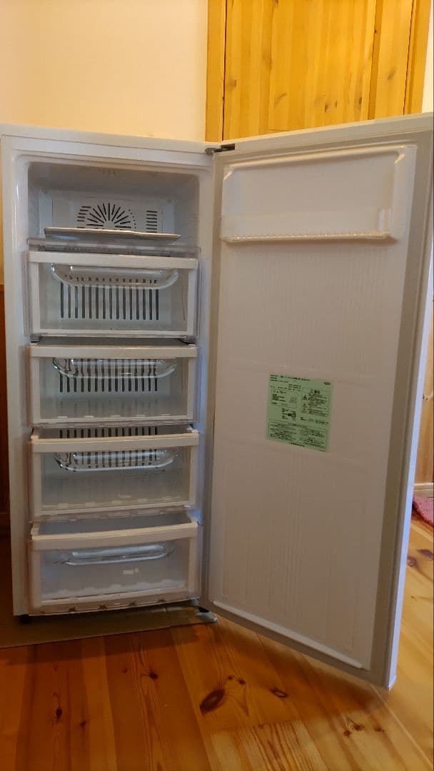 MITSUBISHI ノンフロン冷凍庫121リットル MF-U12N-W形