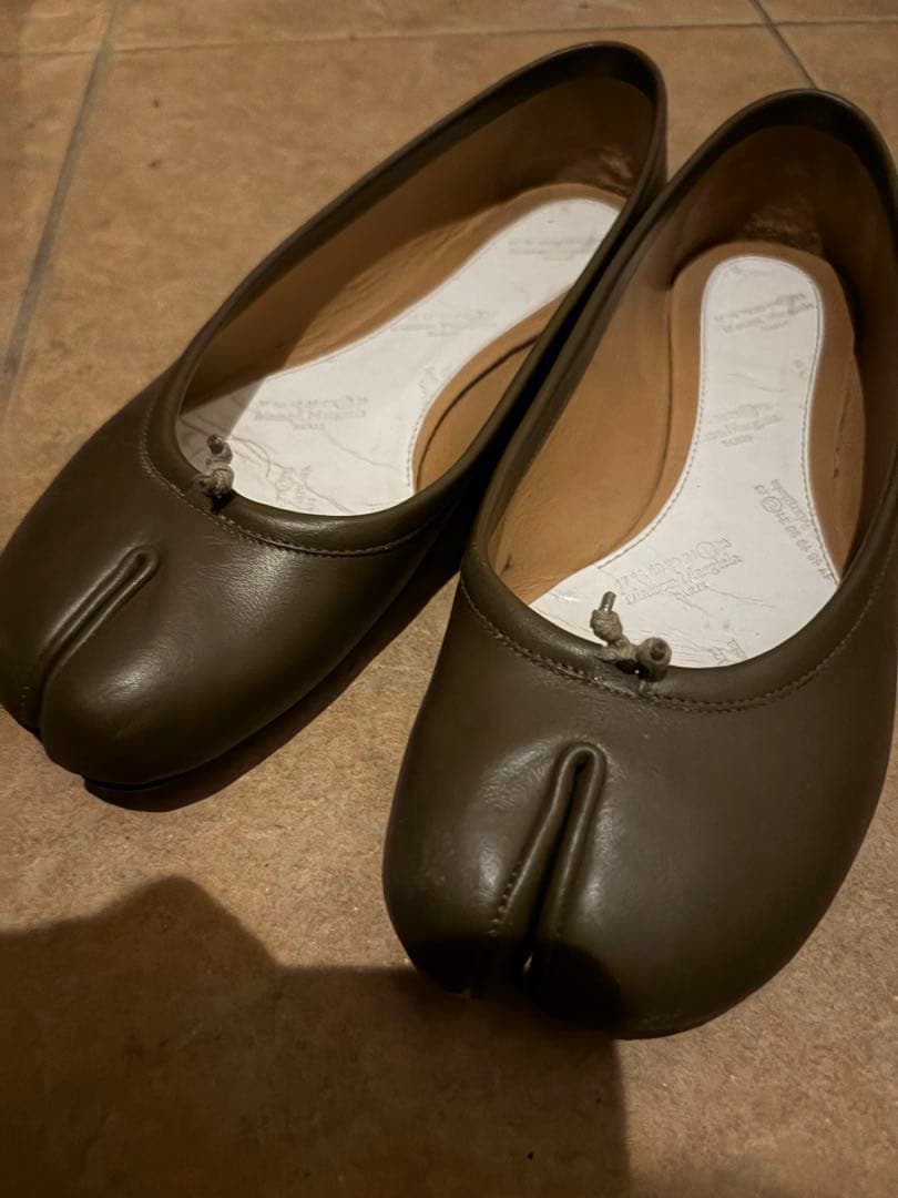 メゾン マルジェラ 足袋バレエシューズ 37 カーキ 完売品 美品
