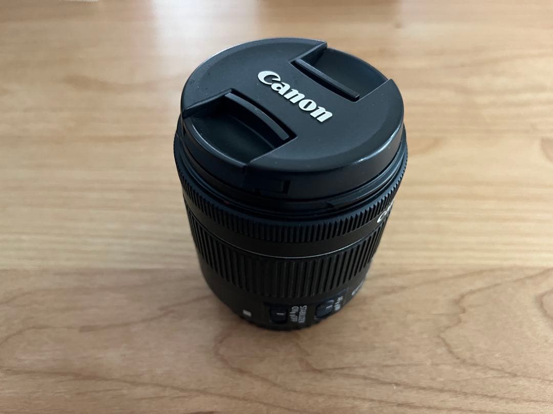 Canon EOS Kiss X9(ブラック) ダブルズームキット(付属品有り)