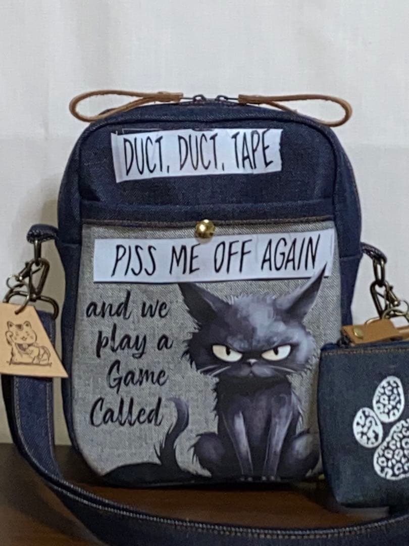ハンドメイド☆岡山デニム♪ステンシル☆黒ネコ♪悪ネコ☆ショルダーバッグ