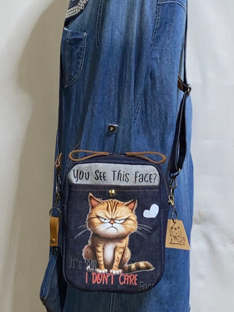 ハンドメイド☆岡山デニム♪ステンシル☆黒ネコ♪悪ネコ☆ショルダーバッグ