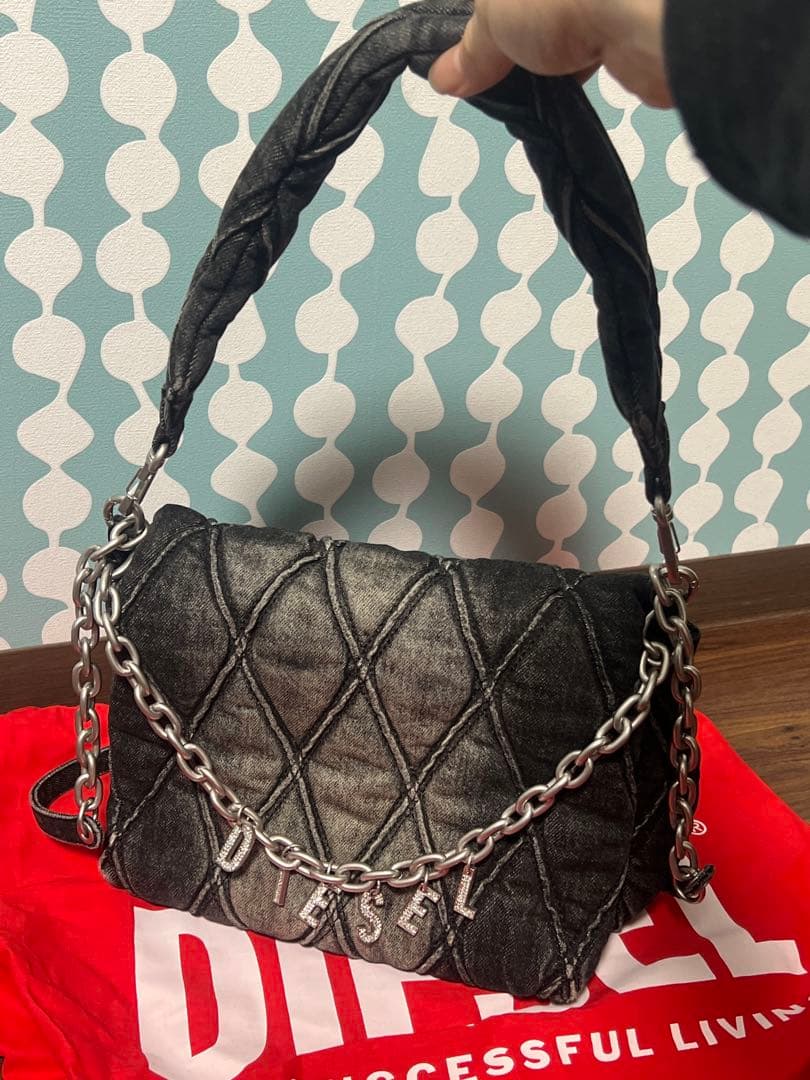ま*こ様 DIESEL Charm-D Shoulder M