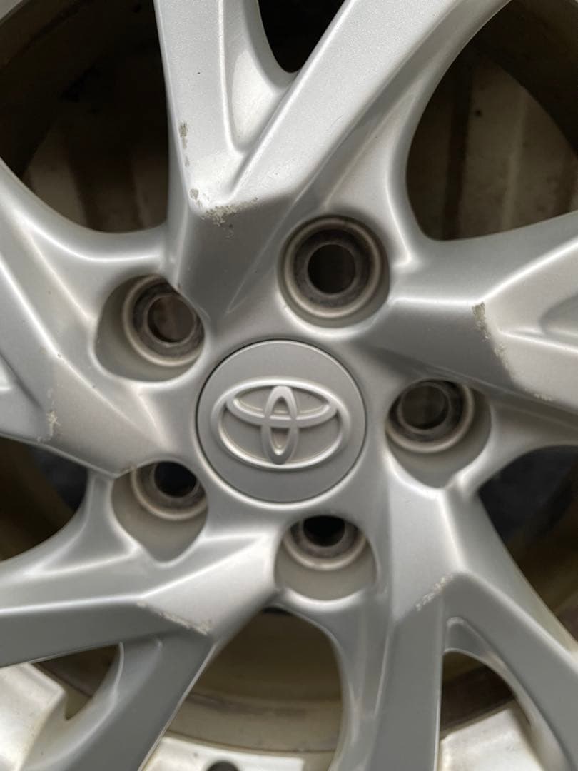 ②オーリスハイブリッド用純正16インチアルミホイールスタッドレスタイヤセット1本