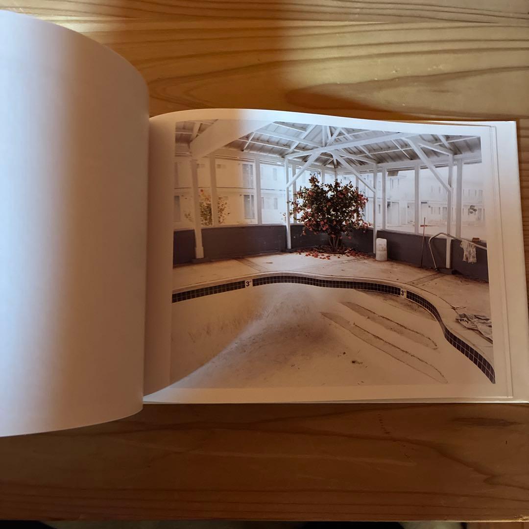 POOL 平野太呂　初版・帯なし