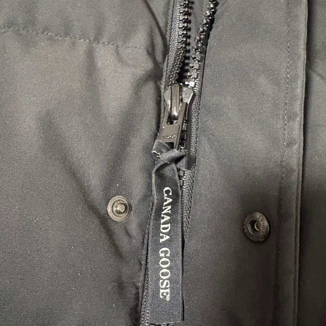 カナダグース ダウンベスト L ブラック 4154M ホログラム ワッペン