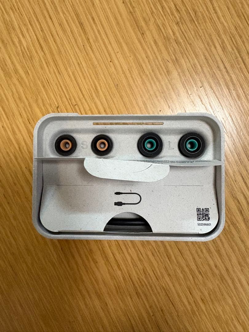 SONY ワイヤレスイヤホン ブラック 充電ケース付き