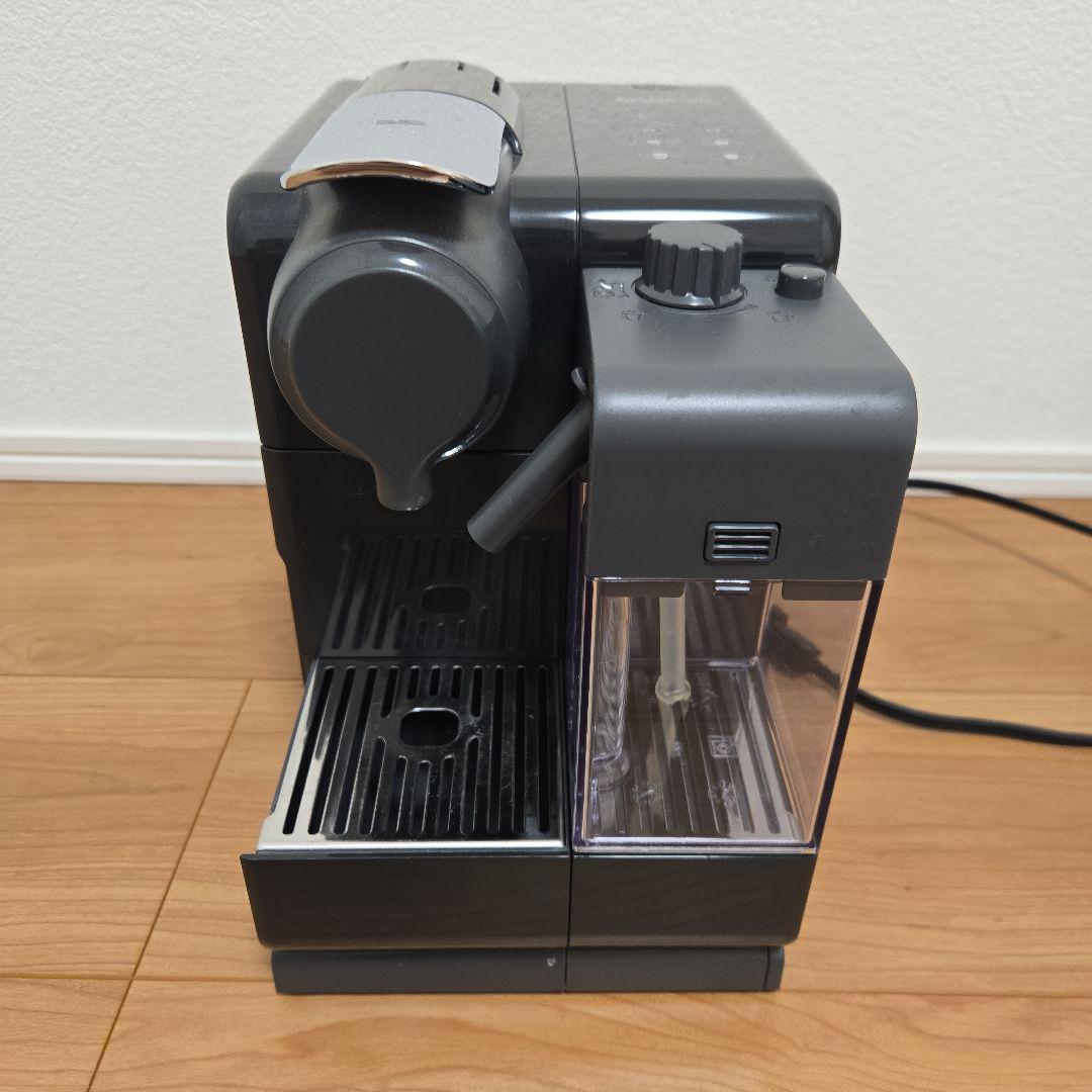 Nespresso ラティシマタッチプラス　ブラック
