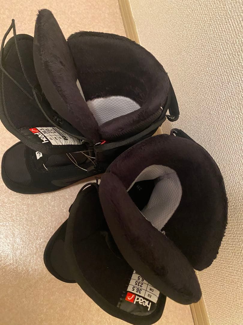 【スノボーブーツ23.5センチ】