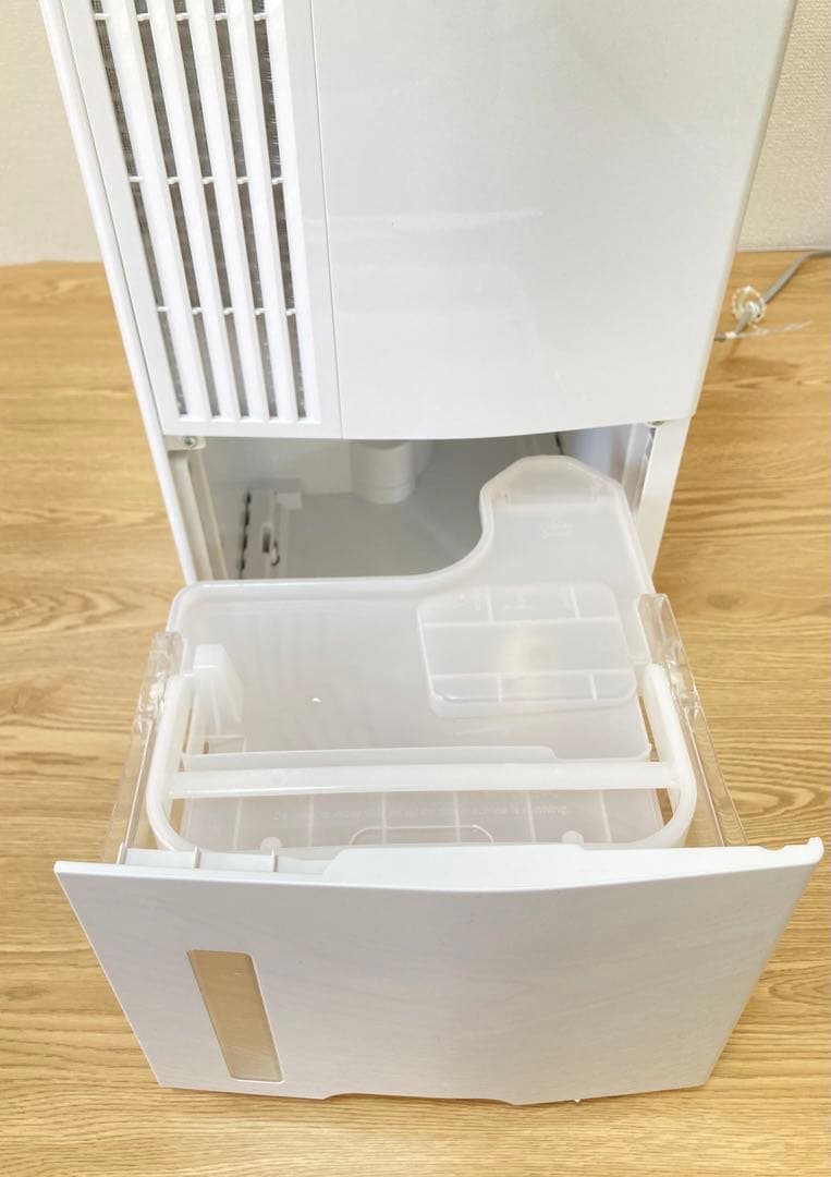 ☆超美品 Panasonic パナソニック 衣類乾燥除湿機 F-YHVX200