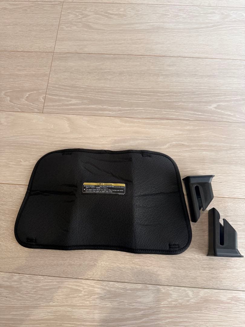 【美品】Combi チャイルドシート グレー　cg-uig