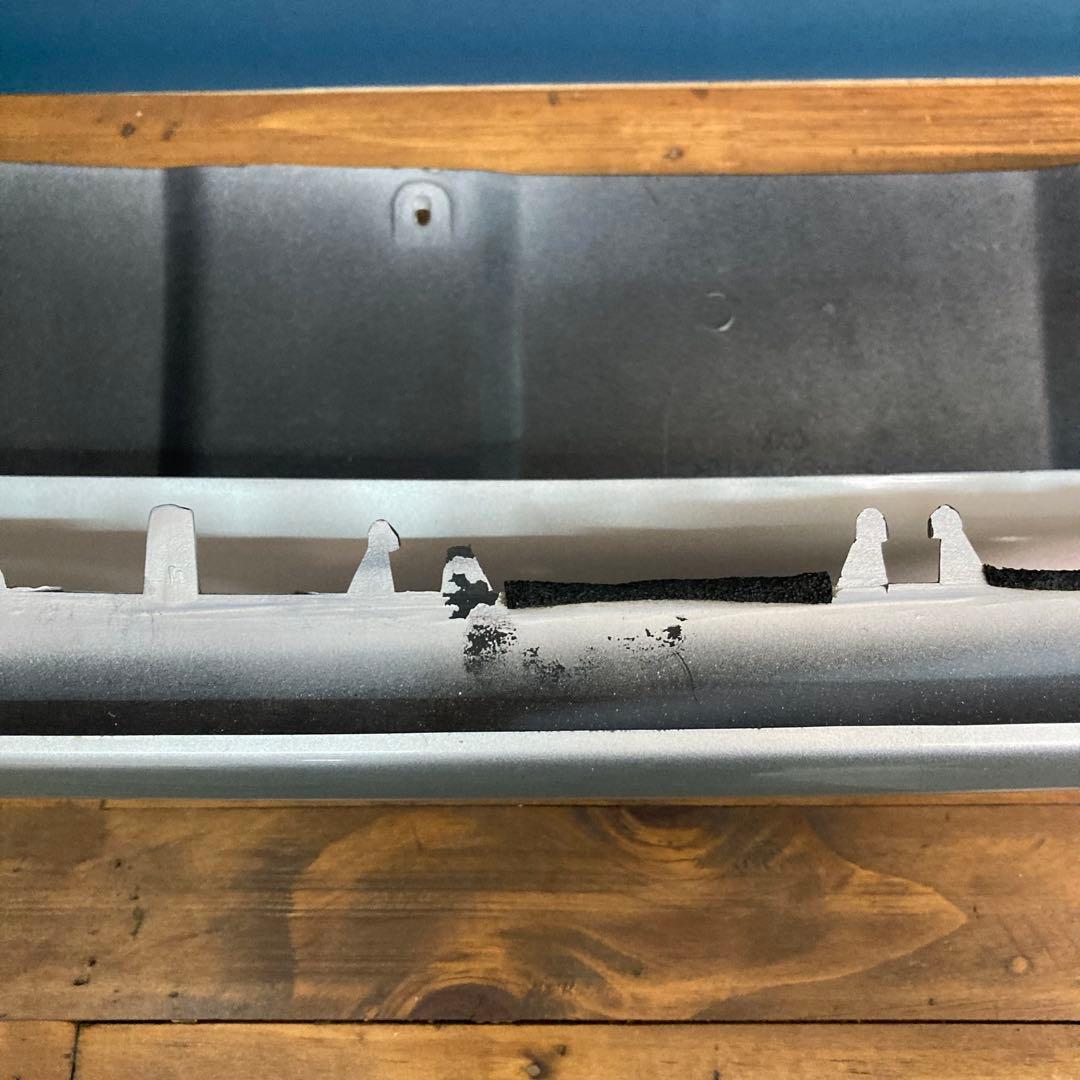 ボルボxc60 フロントスキッドプレート　社外品　フロントバンパー　取り付け簡単