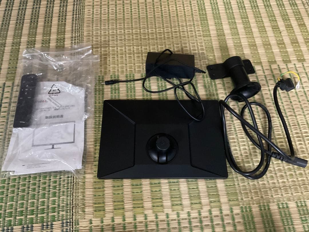 28型4Kモニター　type-c対応 　2台セット　現状品