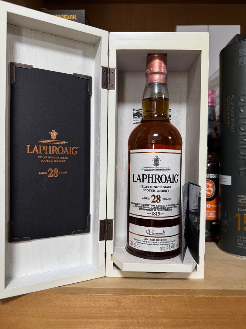 Laphroaig 28年 限定版