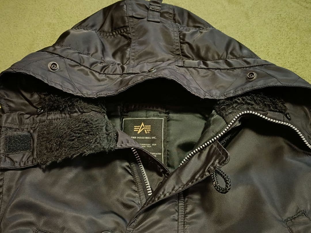 ALPHA N-3B タイトモデル 黒 フード付き ミリタリージャケット