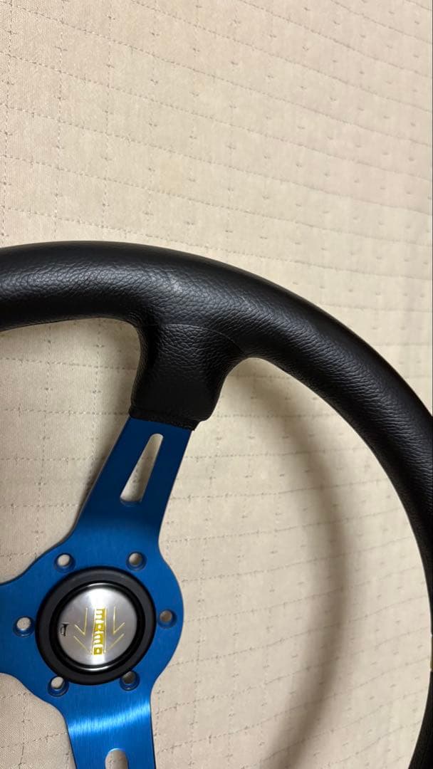 MOMO ステアリング　MOD.08 モデル08 ブルー
