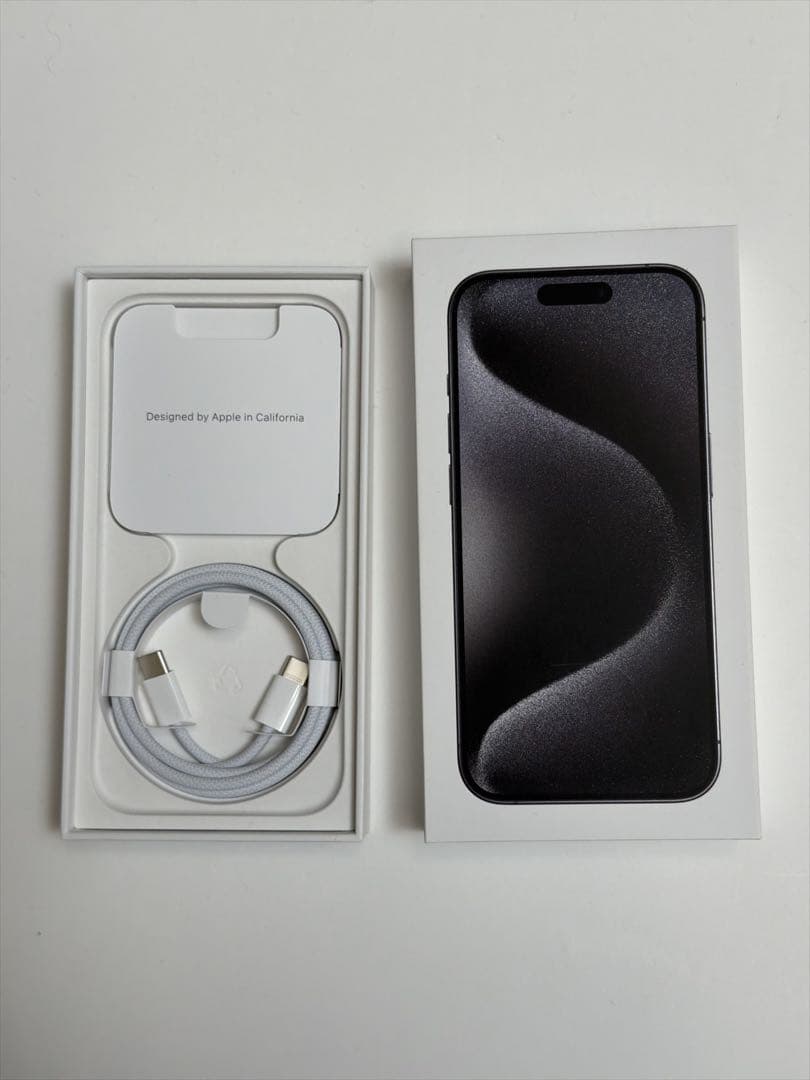 iPhone 15 Pro 1TB ブラック SIMフリー バッテリー90%