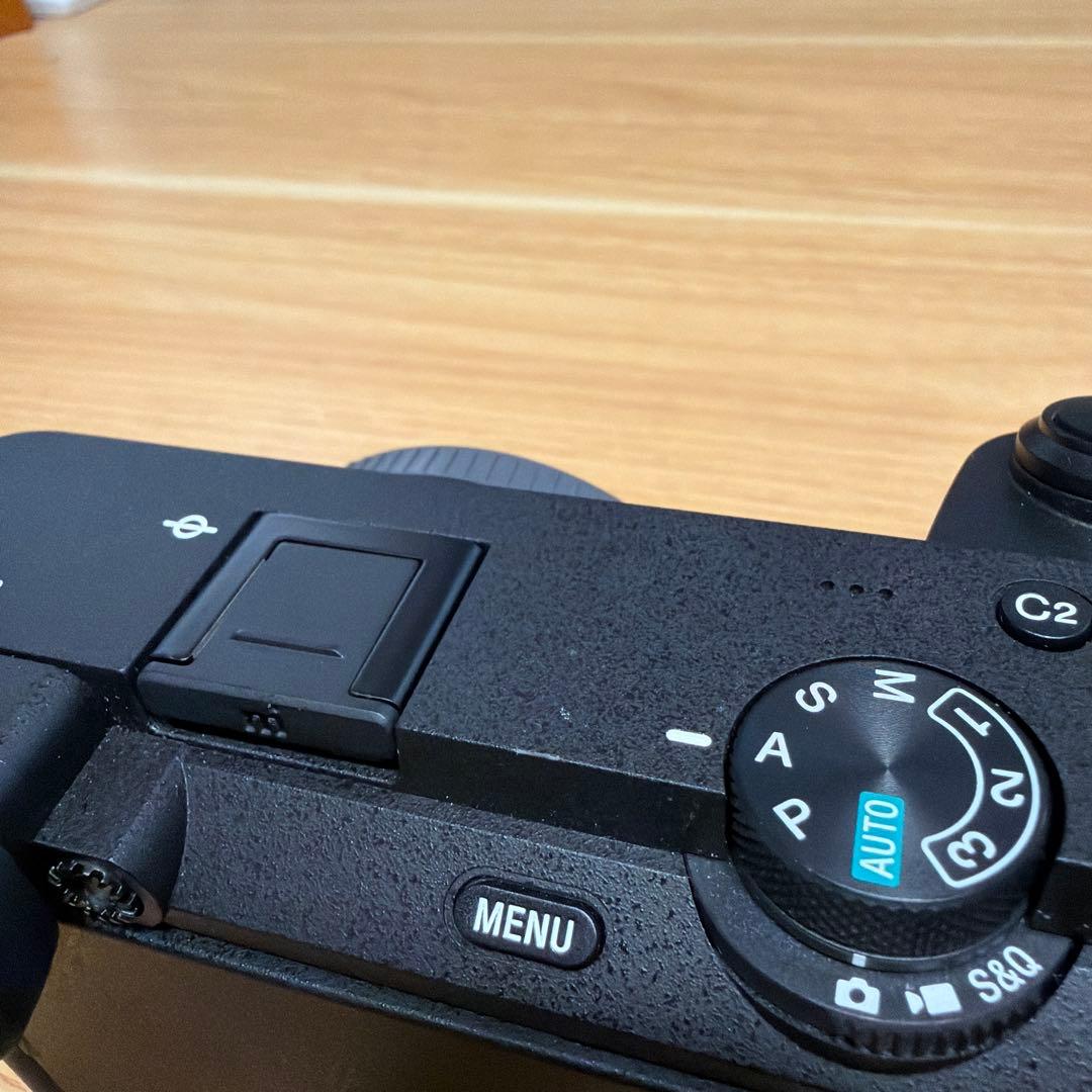 【美品/撮影649枚】α6700 レンズキット　ILCE-6700M