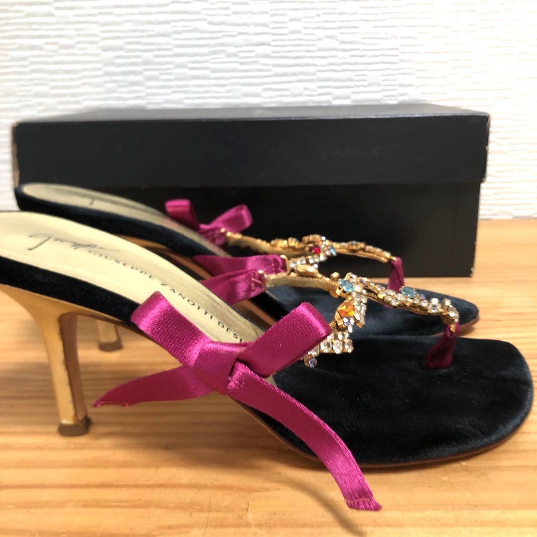 ジュゼッペザノッティ　ビジューサンダル