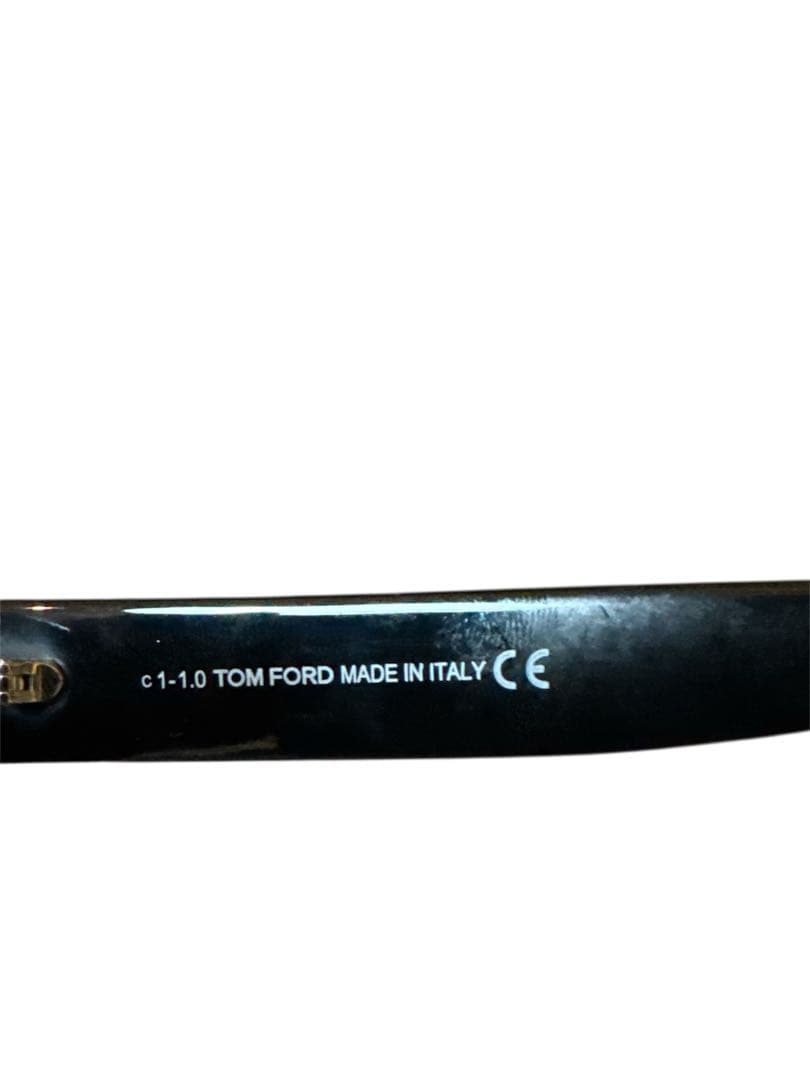 山下健二郎着用 TOMFORD トムフォード サングラス Cary キャリー