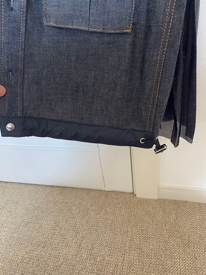 大幅値下げです。『サカイ』デニムジャケット ノースリーブ プリーツ