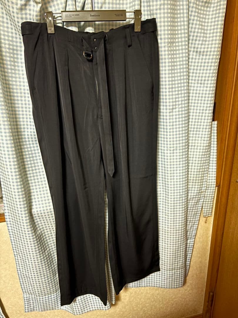 パンツ ANCELLM 26ss VISCOSE BELT-LESS TROUSERS