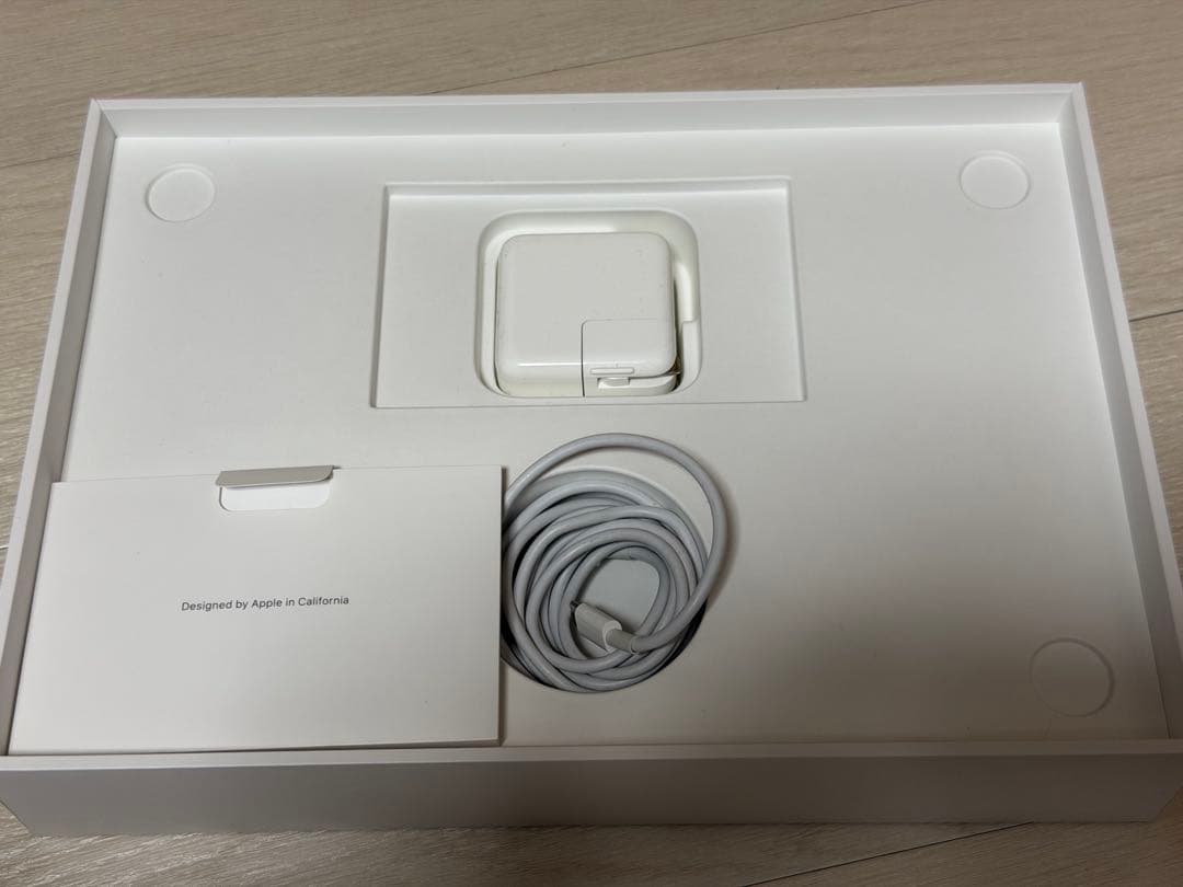 MacBook本体 Apple MacBook Air M1 16g 256GB