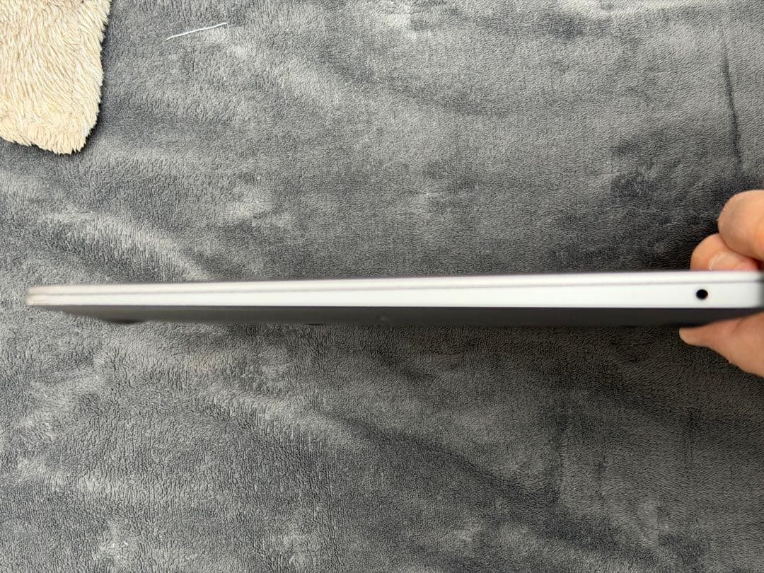 MacBook本体 Apple MacBook Air M1 16g 256GB