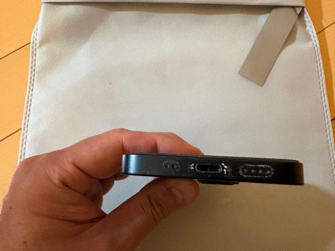 iPhone13mini 本体　ミッドナイト