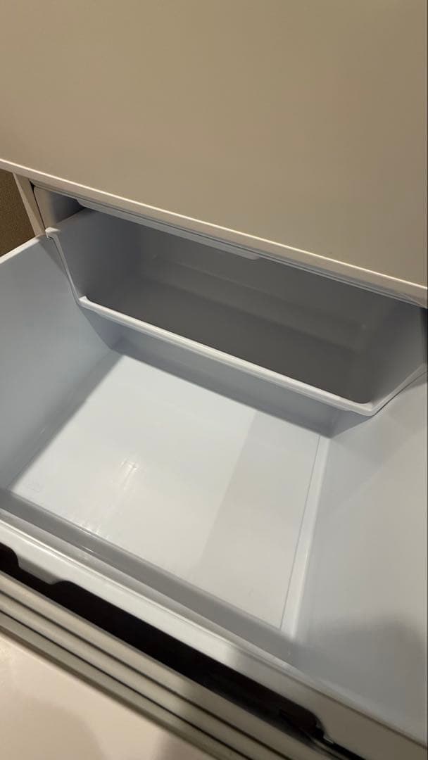 三菱ノンフロン冷凍冷蔵庫　272L MR-CX27E-W 2020年製