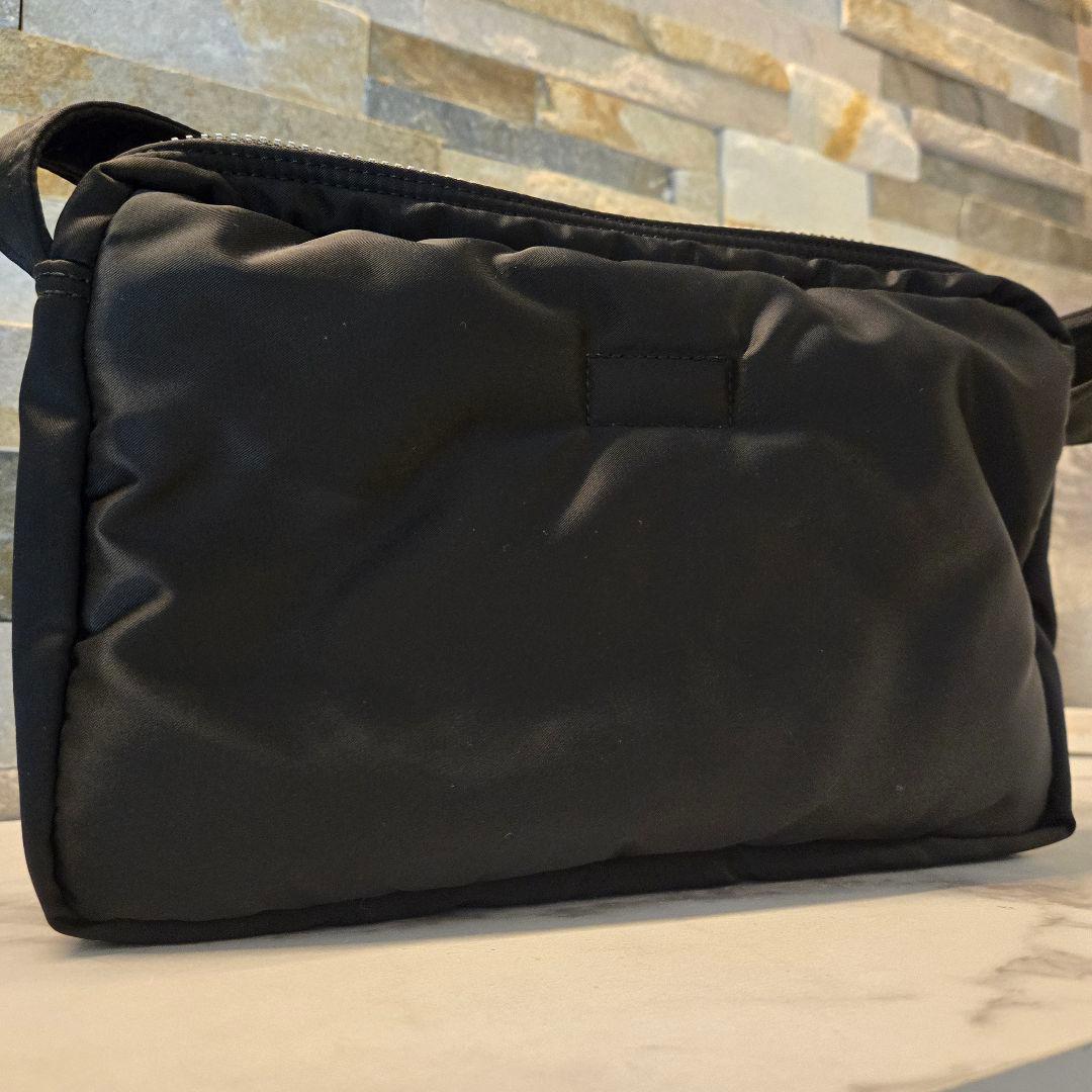 未使用　美品　PORTER　TANKER　タンカー ショルダーバッグ　2層　黒