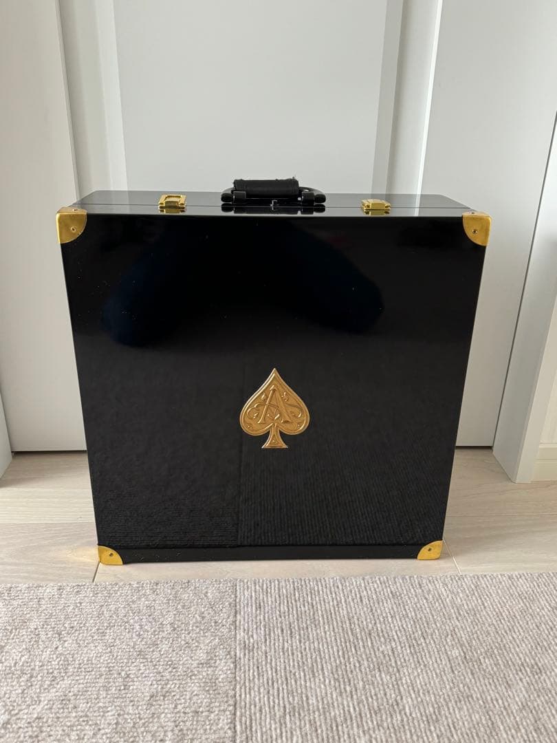 アルマンドブリニャックArmand de Brignac アタッシュケース