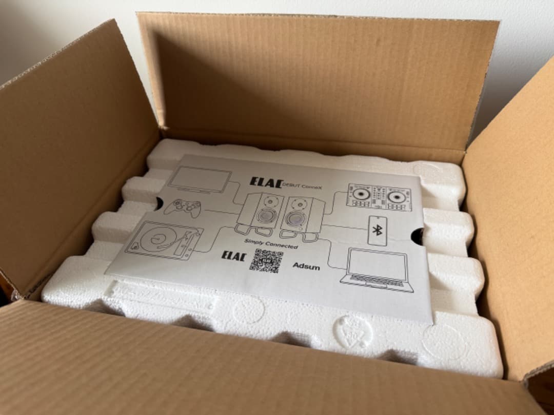 ELAC Debut ConneX DCB-41 DS Adsumコラボ