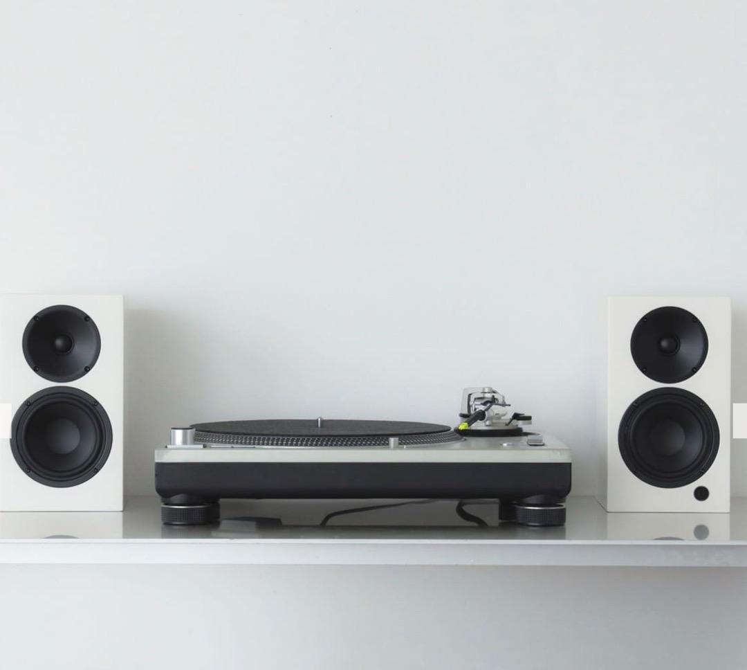 ELAC Debut ConneX DCB-41 DS Adsumコラボ