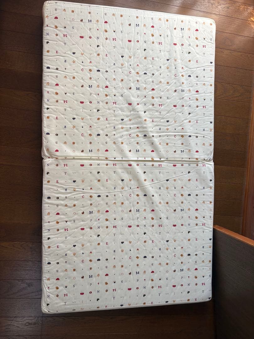 ミキハウス　ベビーベッド　マット付き